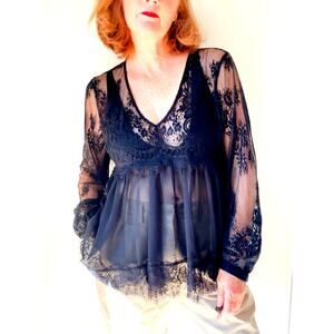 Women's Lace Black Blouse Size XL Witchy Gothic Romantic Whimsy Fall Fashion